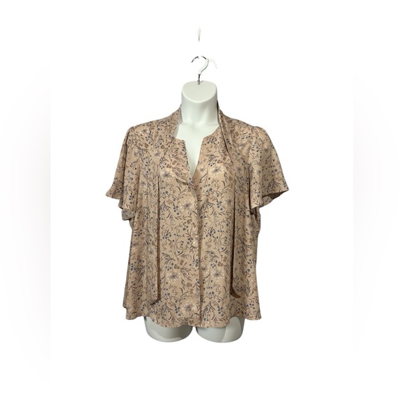 NWOT, Reitmans, Plus Size Floral Patterned Blouse, 3X, Tan, Blue 🌸 - Picture 3 of 9
